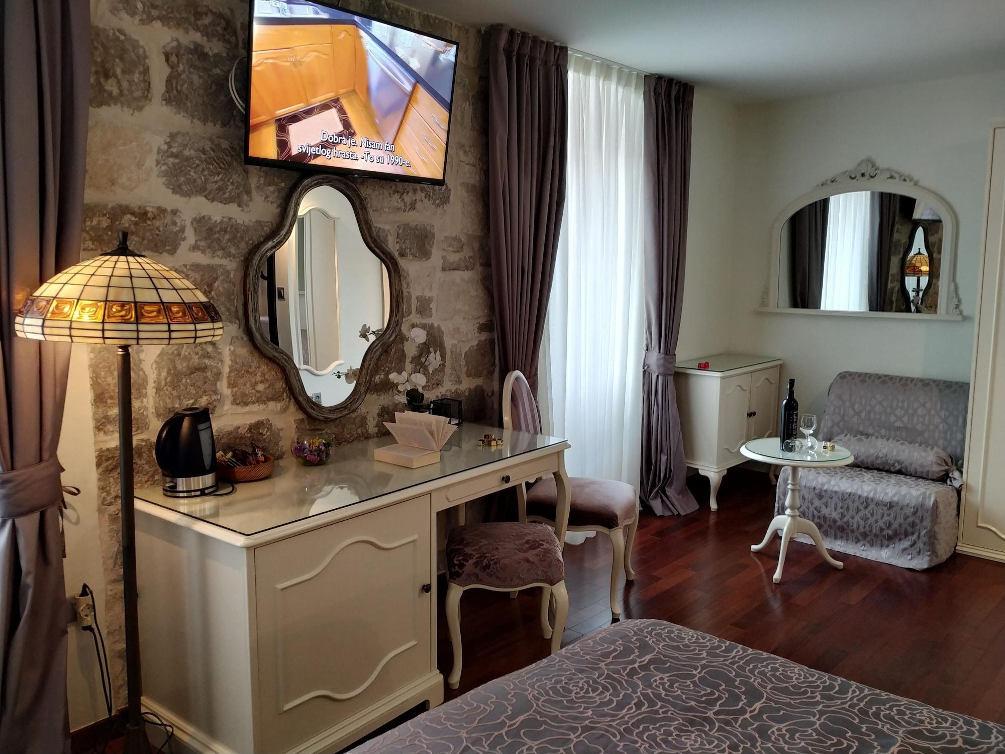 Hotel Kastel 1700 Split Dış mekan fotoğraf